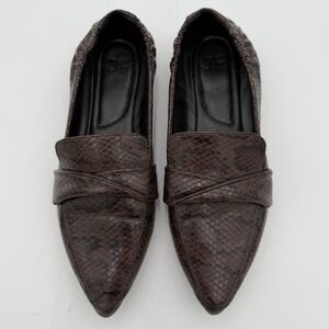 JustFab Karlie Snake Embossed Pointed Toe Loafer Flats Women US 7.5 Brown EUC